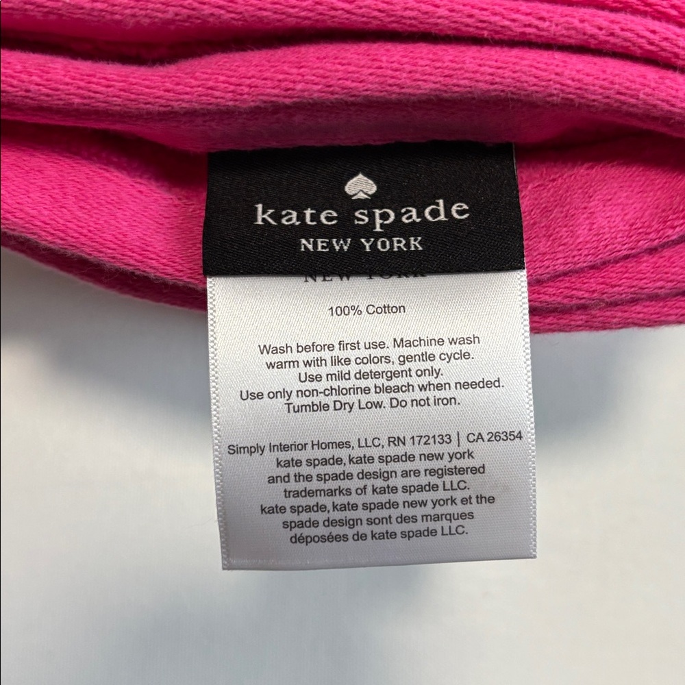 Kate Spade Hot Pink wash cloth set - Picture 4 of 4